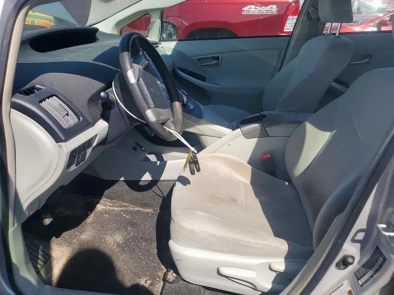 2013 TOYOTA PRIUS TWO  