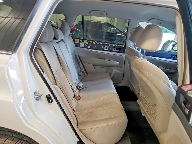 2013 SUBARU OUTBACK 2.5I PREMIUM  