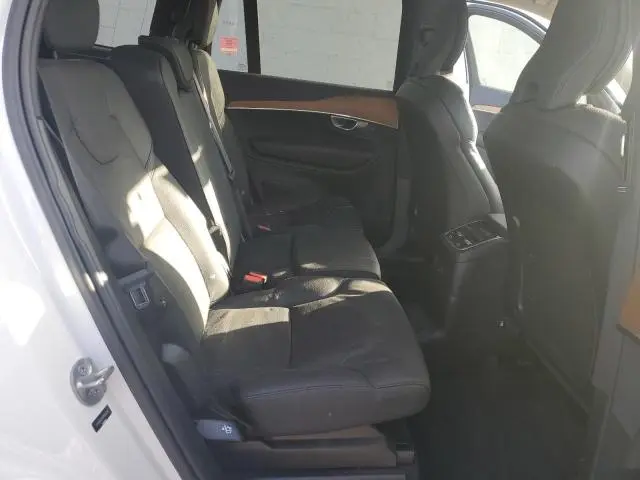 2024 VOLVO XC90 PLUS  