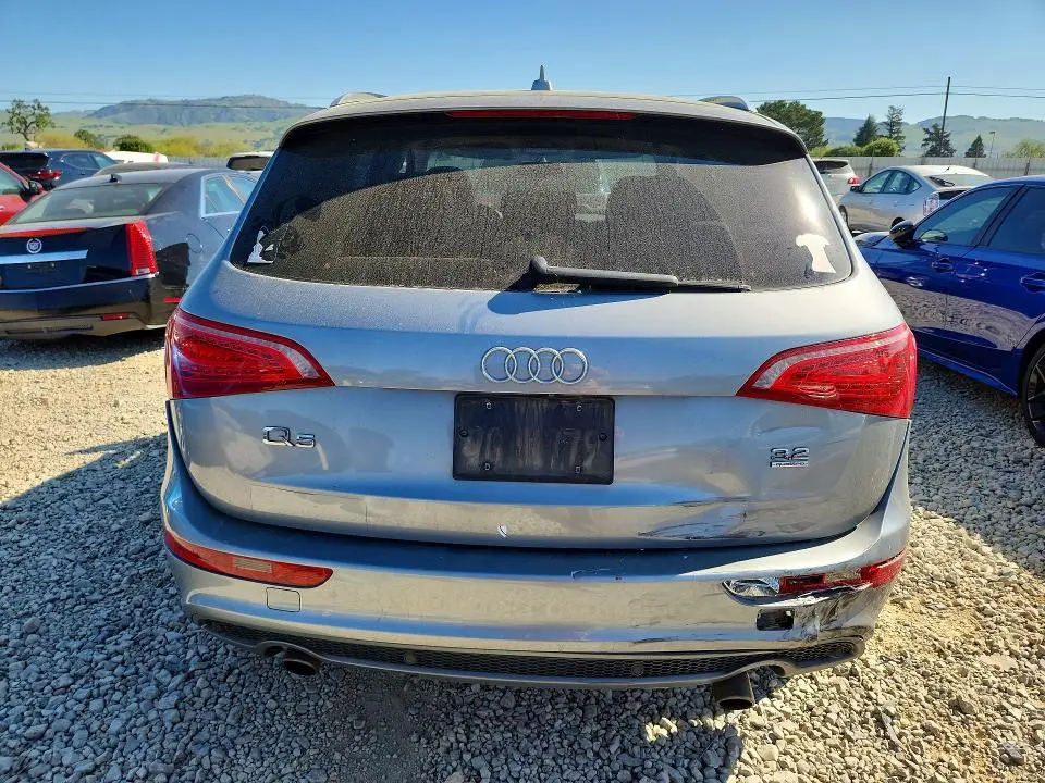 2011 AUDI Q5 PRESTIGE  