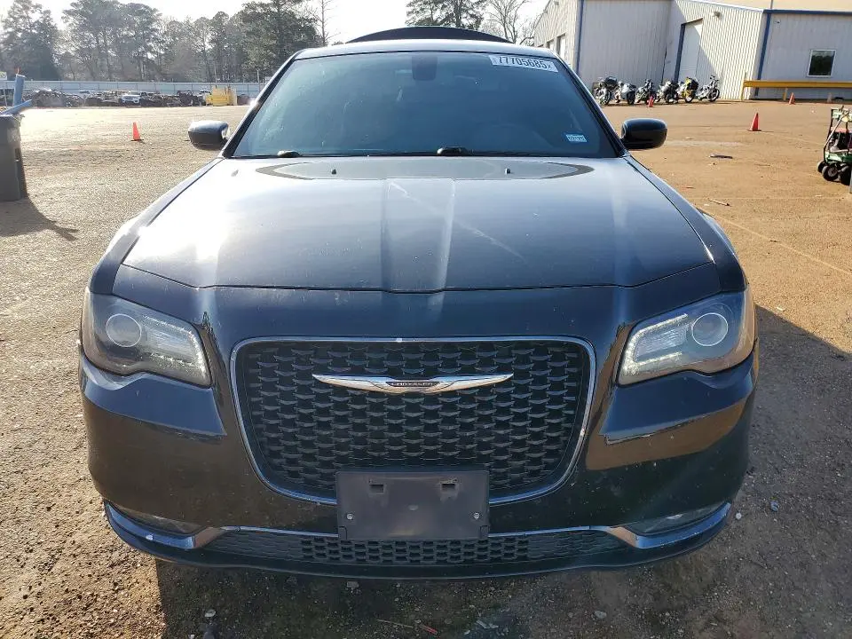 2018 CHRYSLER 300 S  
