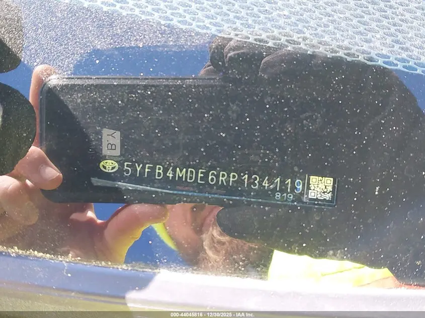 2024 TOYOTA COROLLA LE