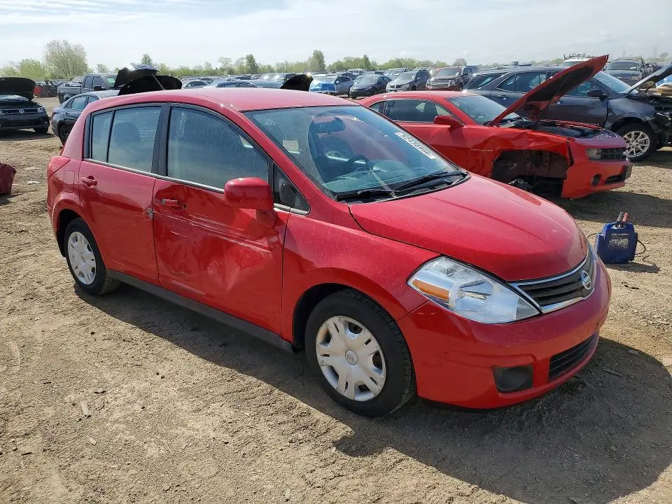 2011 NISSAN VERSA 1.8 S  