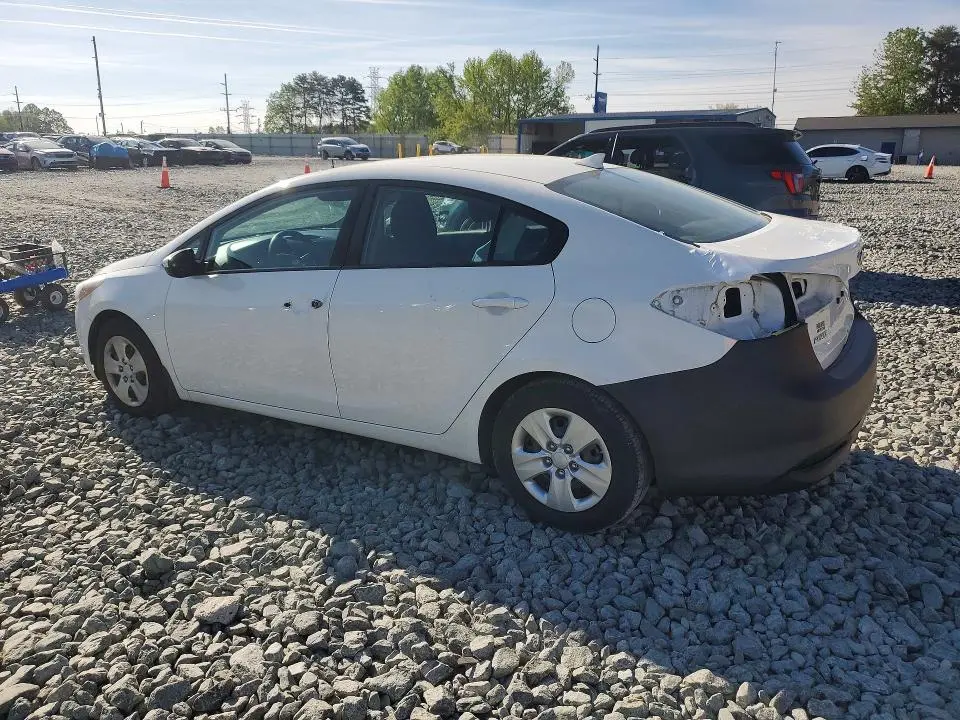 2017 KIA FORTE LX  