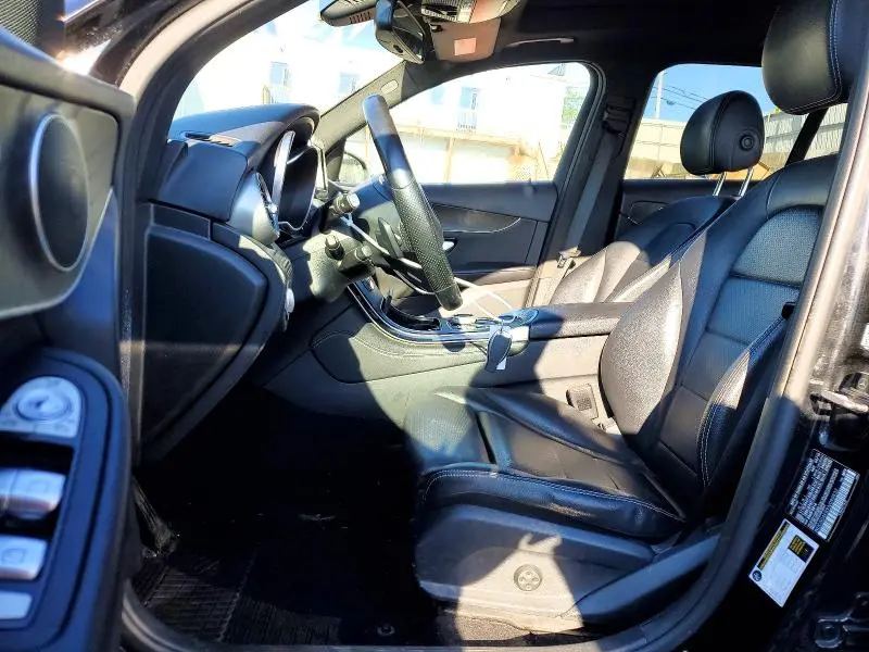 2018 MERCEDES-BENZ GLC 300 4MATIC  