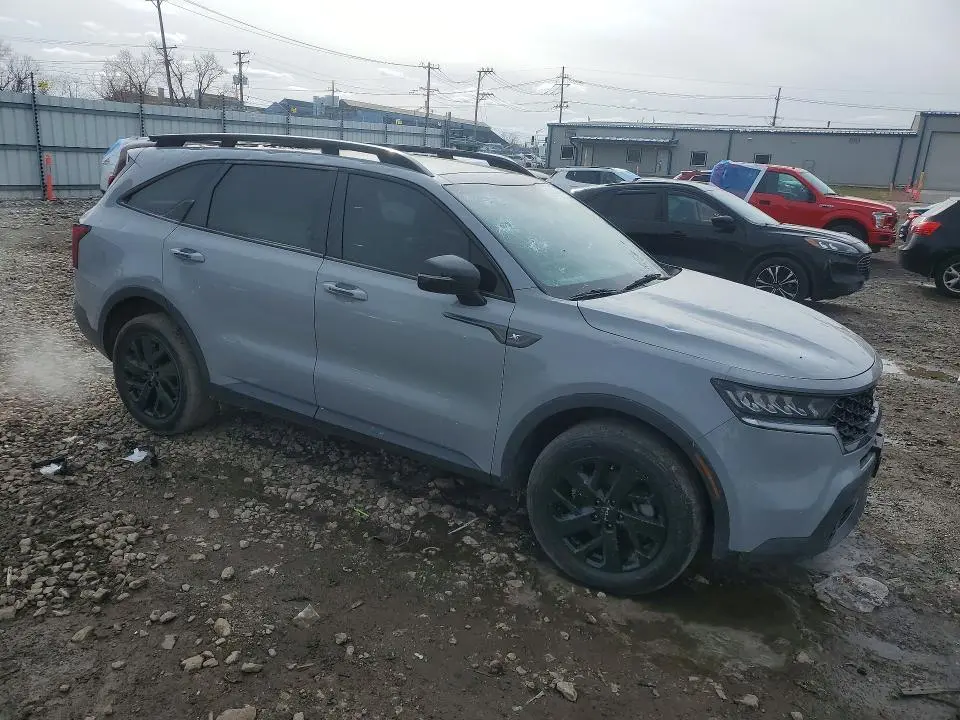 2022 KIA SORENTO X-LINE S  