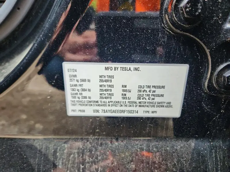 2024 TESLA MODEL Y   