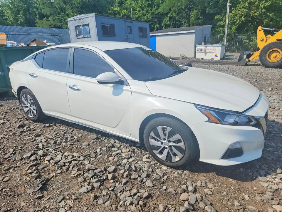 2019 NISSAN ALTIMA S  