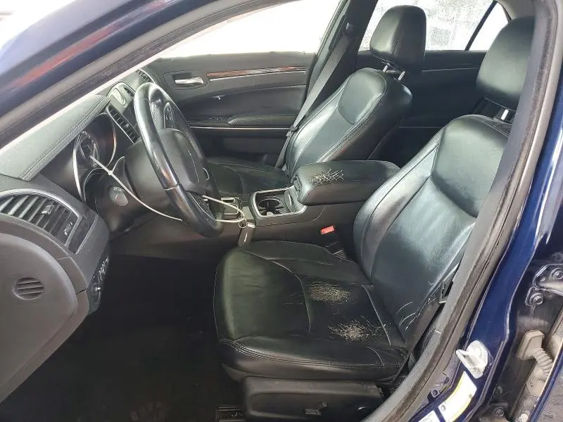 2017 CHRYSLER 300 LIMITED  