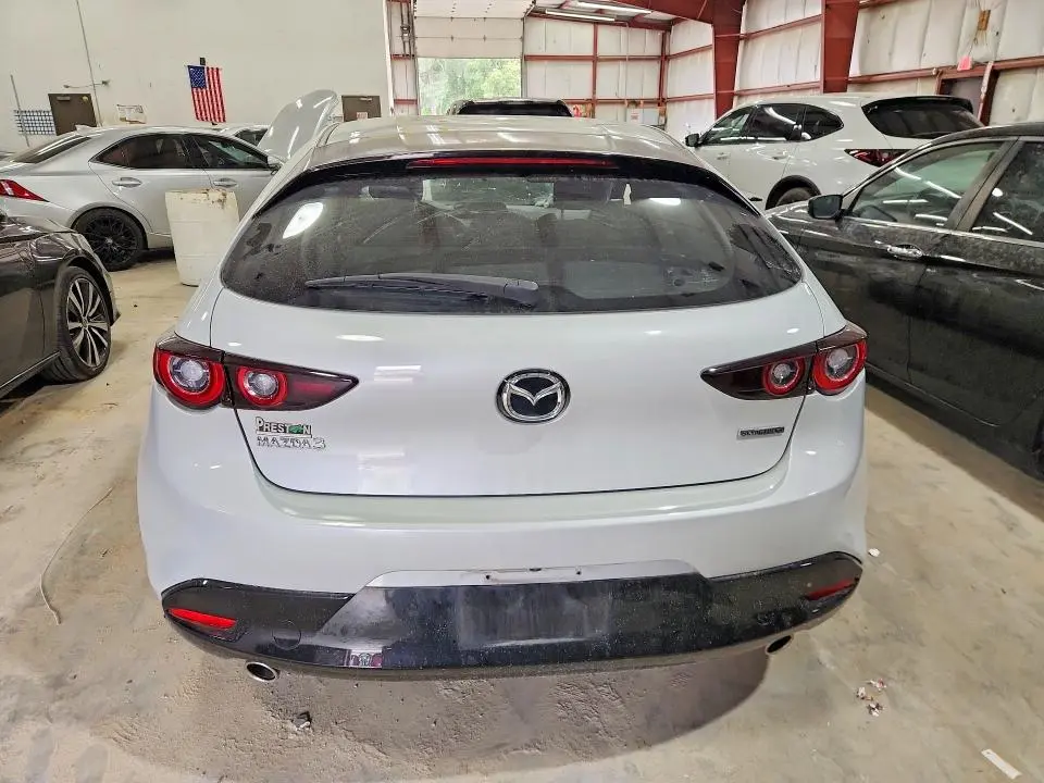 2024 MAZDA 3 SELECT SPORT  