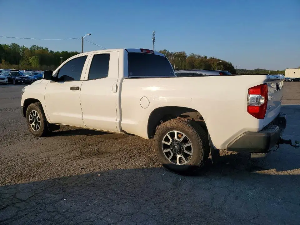 2015 TOYOTA TUNDRA SR  