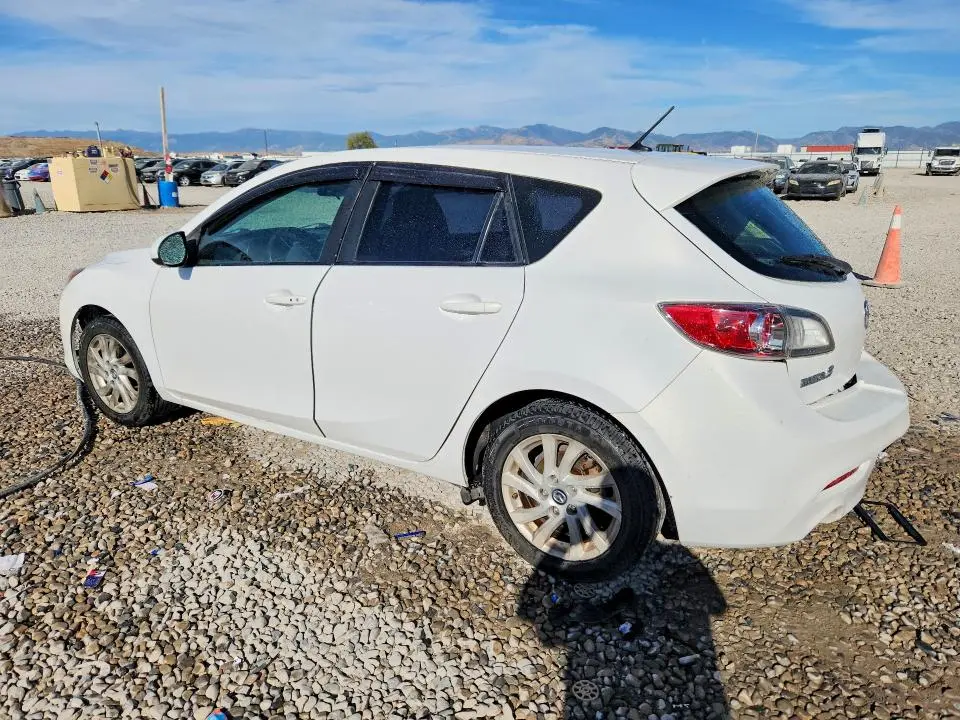 2013 MAZDA 3 I  