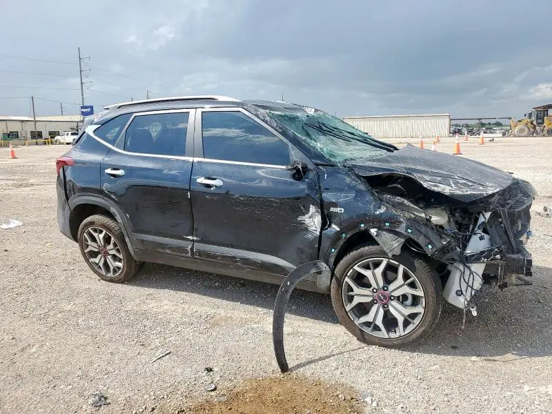2022 KIA SELTOS SX  