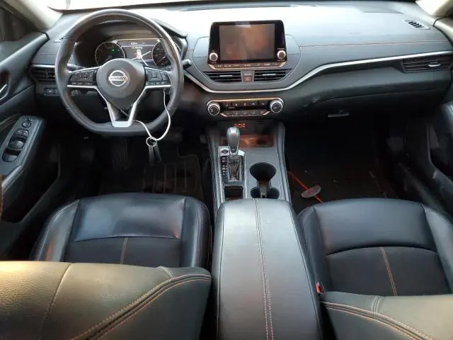 2020 NISSAN ALTIMA SR  