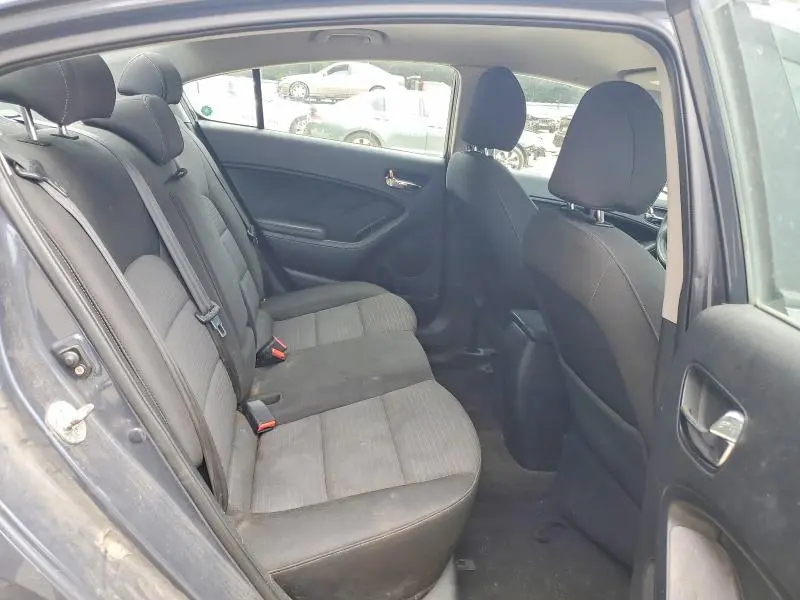 2015 KIA FORTE LX  