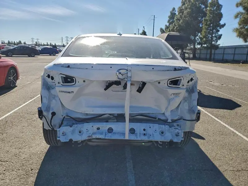 2014 MAZDA 3 GRAND TOURING  