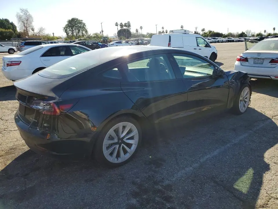 2021 TESLA MODEL 3   