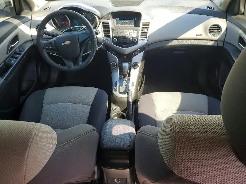 2012 CHEVROLET CRUZE LS  