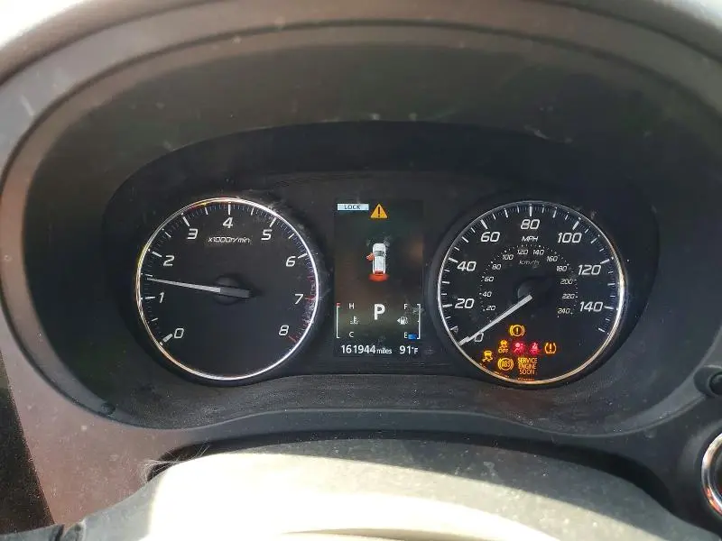 2019 MITSUBISHI OUTLANDER SE  