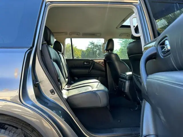 2019 NISSAN ARMADA SV  