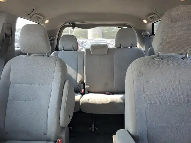 2015 TOYOTA SIENNA   