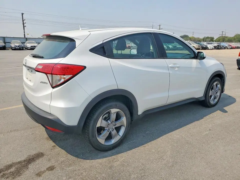 2021 HONDA HR-V LX  