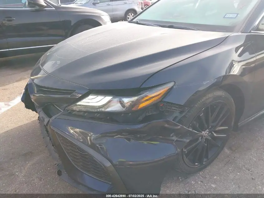 2021 TOYOTA CAMRY XSE