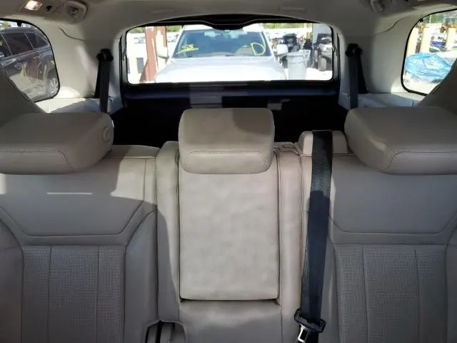 2018 LAND ROVER DISCOVERY HSE  