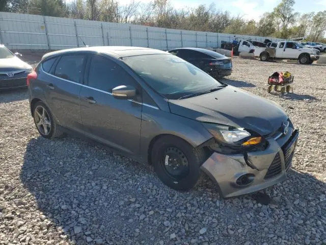 2012 FORD FOCUS TITANIUM  