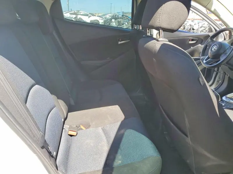 2017 TOYOTA YARIS IA BASE  