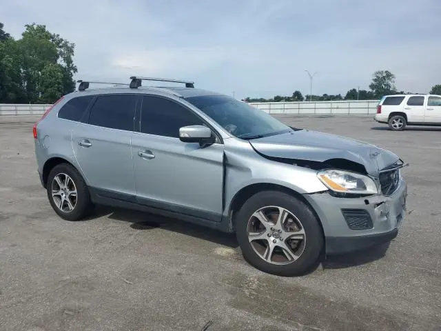 2011 VOLVO XC60 T6