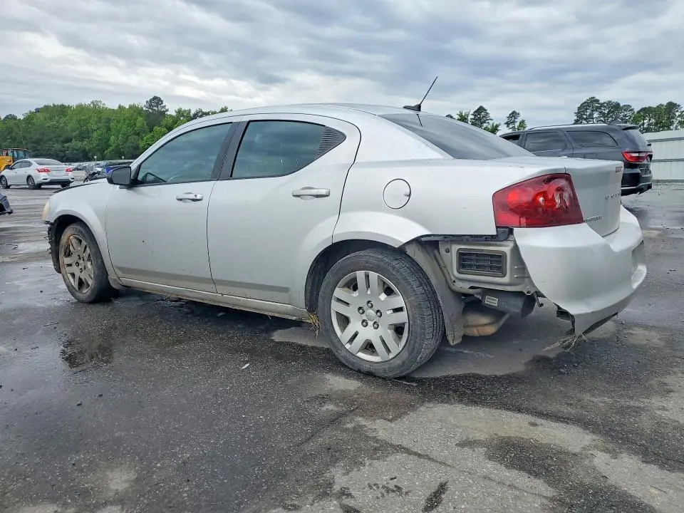 2012 DODGE AVENGER SE  