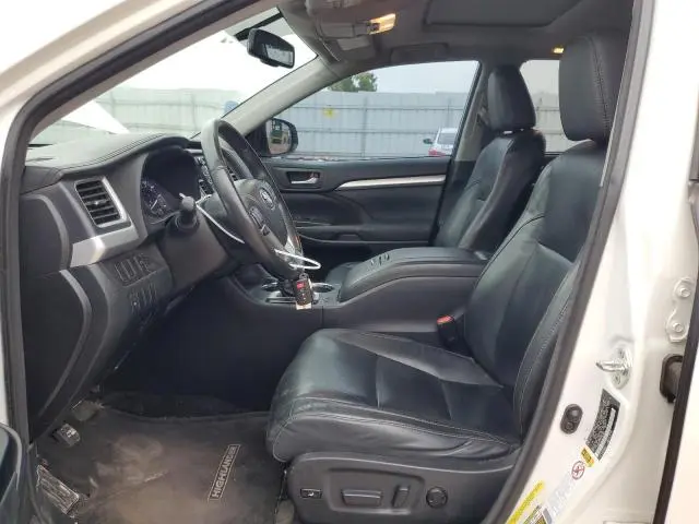 2014 TOYOTA HIGHLANDER XLE  
