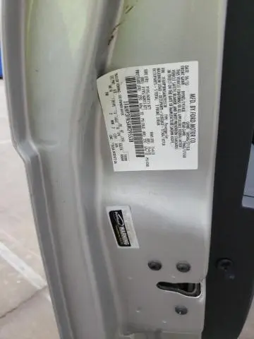 2010 FORD FOCUS SE  