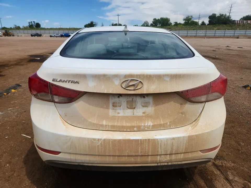2014 HYUNDAI ELANTRA SE  
