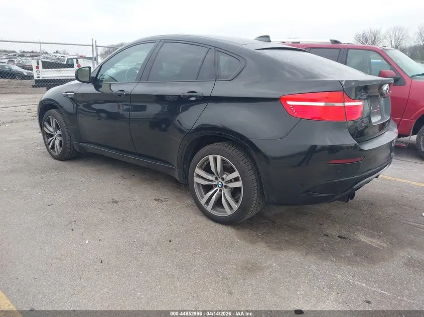2012 BMW X6 M  