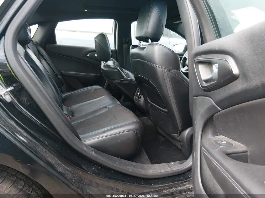 2015 CHRYSLER 200 S