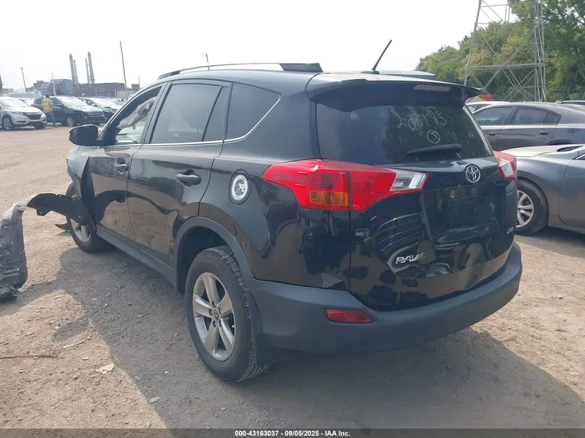 2015 TOYOTA RAV4 XLE