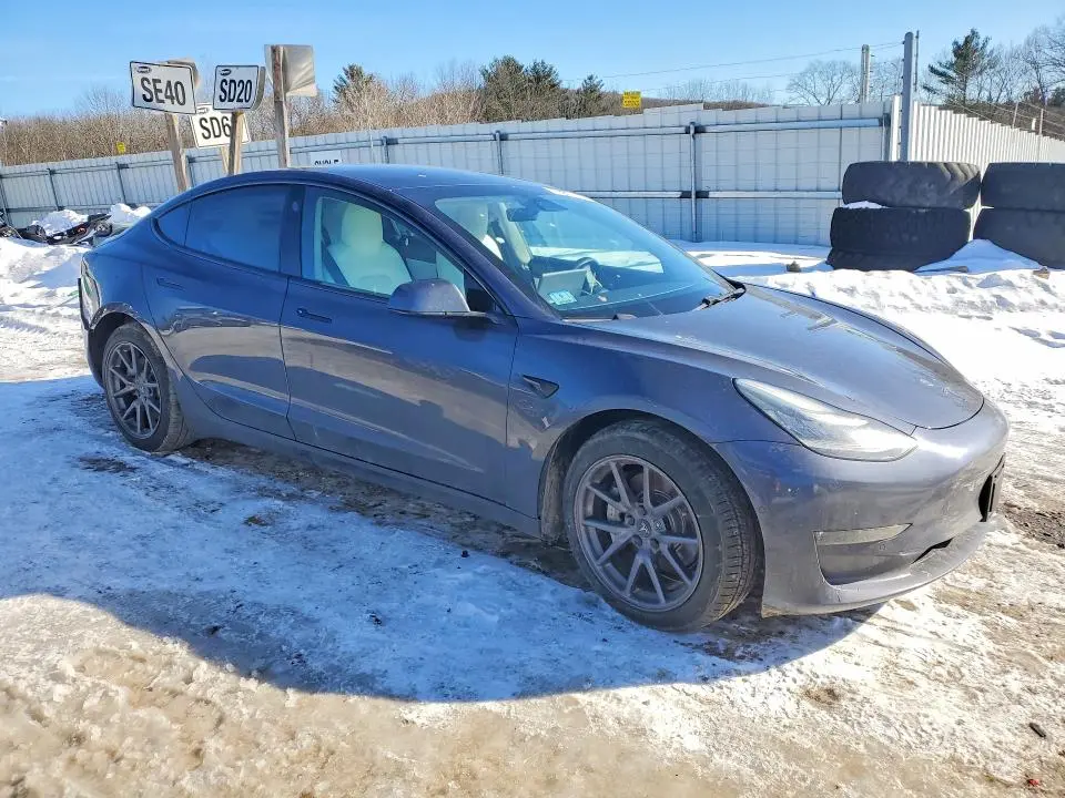 2020 TESLA MODEL 3   