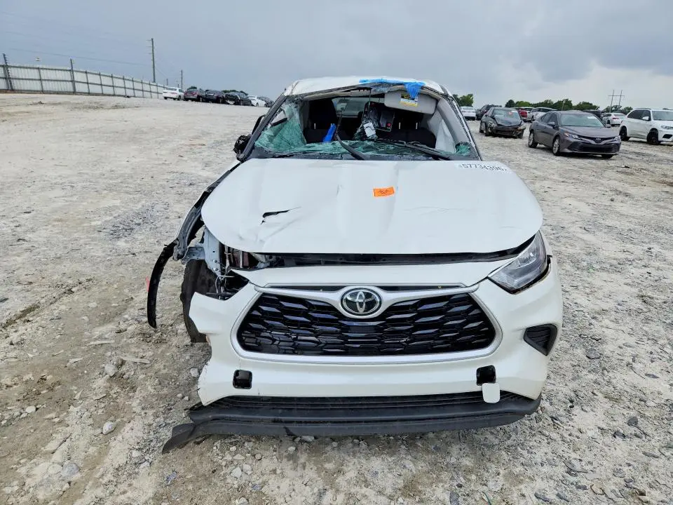 2020 TOYOTA HIGHLANDER L  