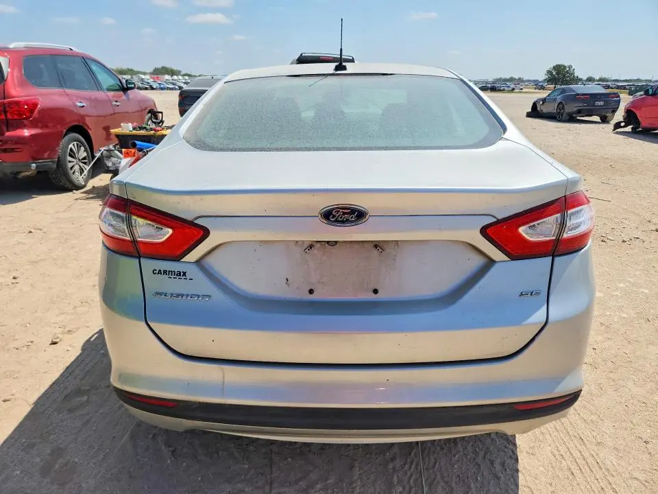 2015 FORD FUSION SE  