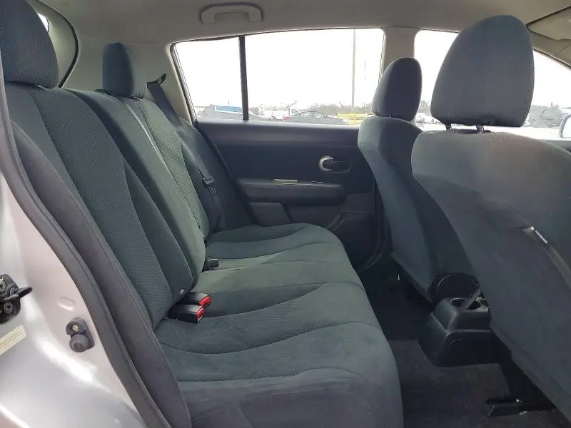 2012 NISSAN VERSA 1.8 S  