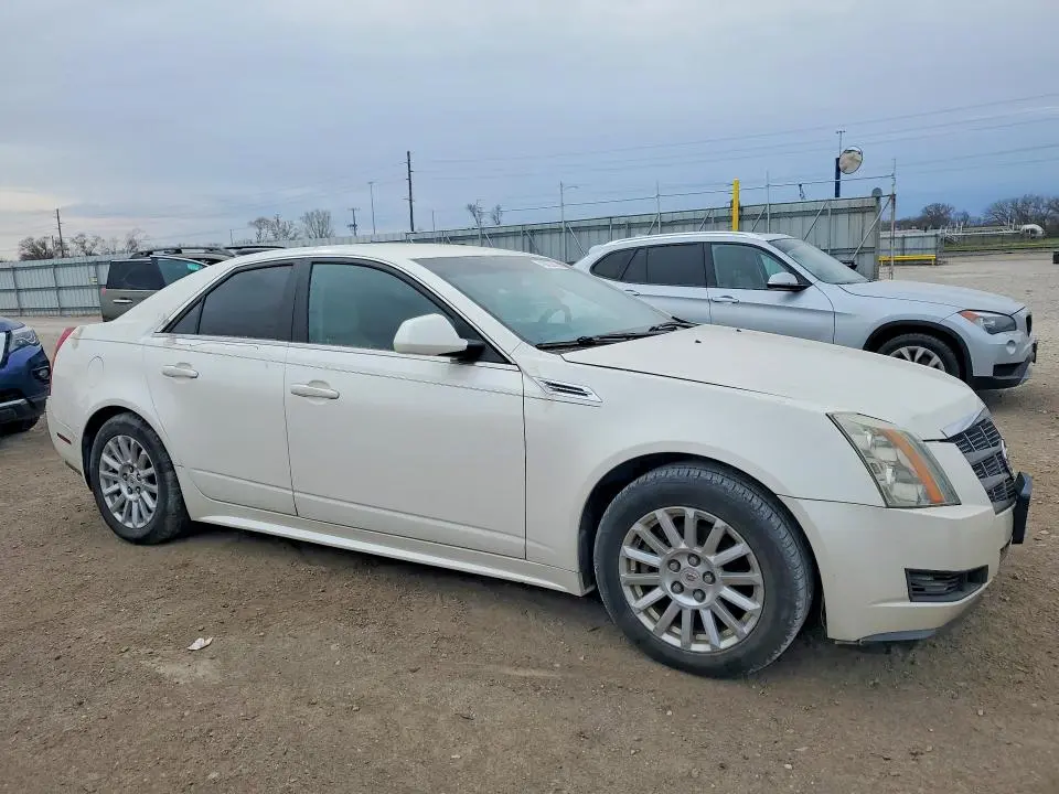 2010 CADILLAC CTS LUXURY COLLECTION  