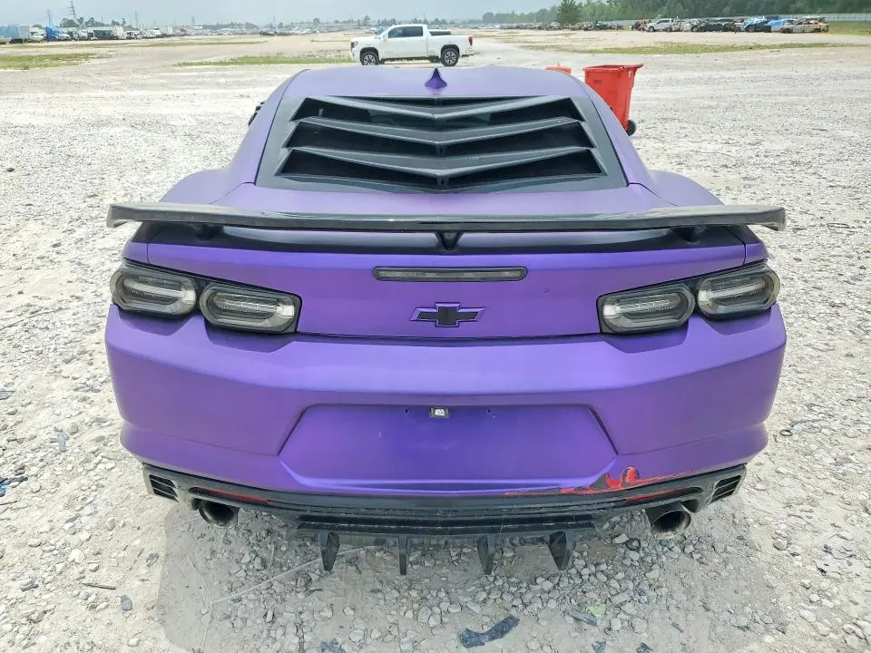 2019 CHEVROLET CAMARO LT  