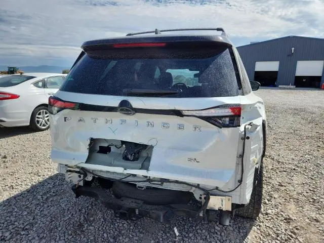 2022 NISSAN PATHFINDER SL  