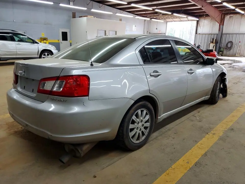 2011 MITSUBISHI GALANT FE  