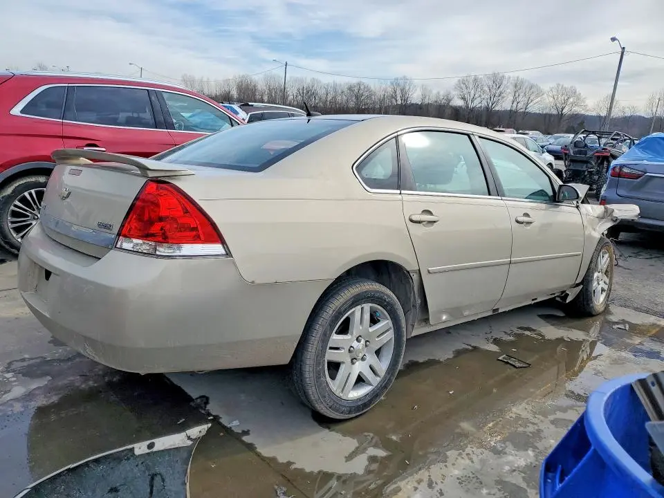 2011 CHEVROLET IMPALA LT  