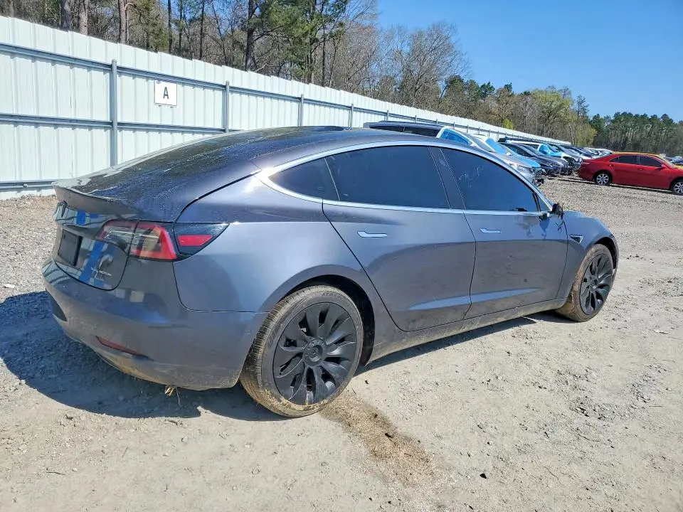 2019 TESLA MODEL 3   