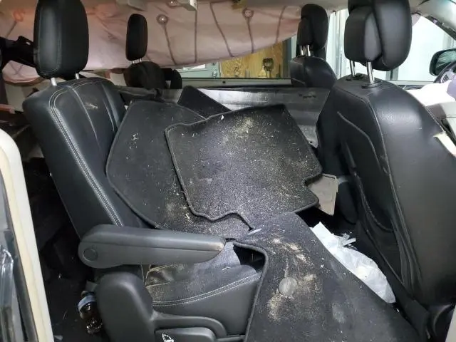 2015 CHRYSLER TOWN & COUNTRY TOURING  