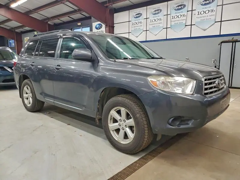 2010 TOYOTA HIGHLANDER   